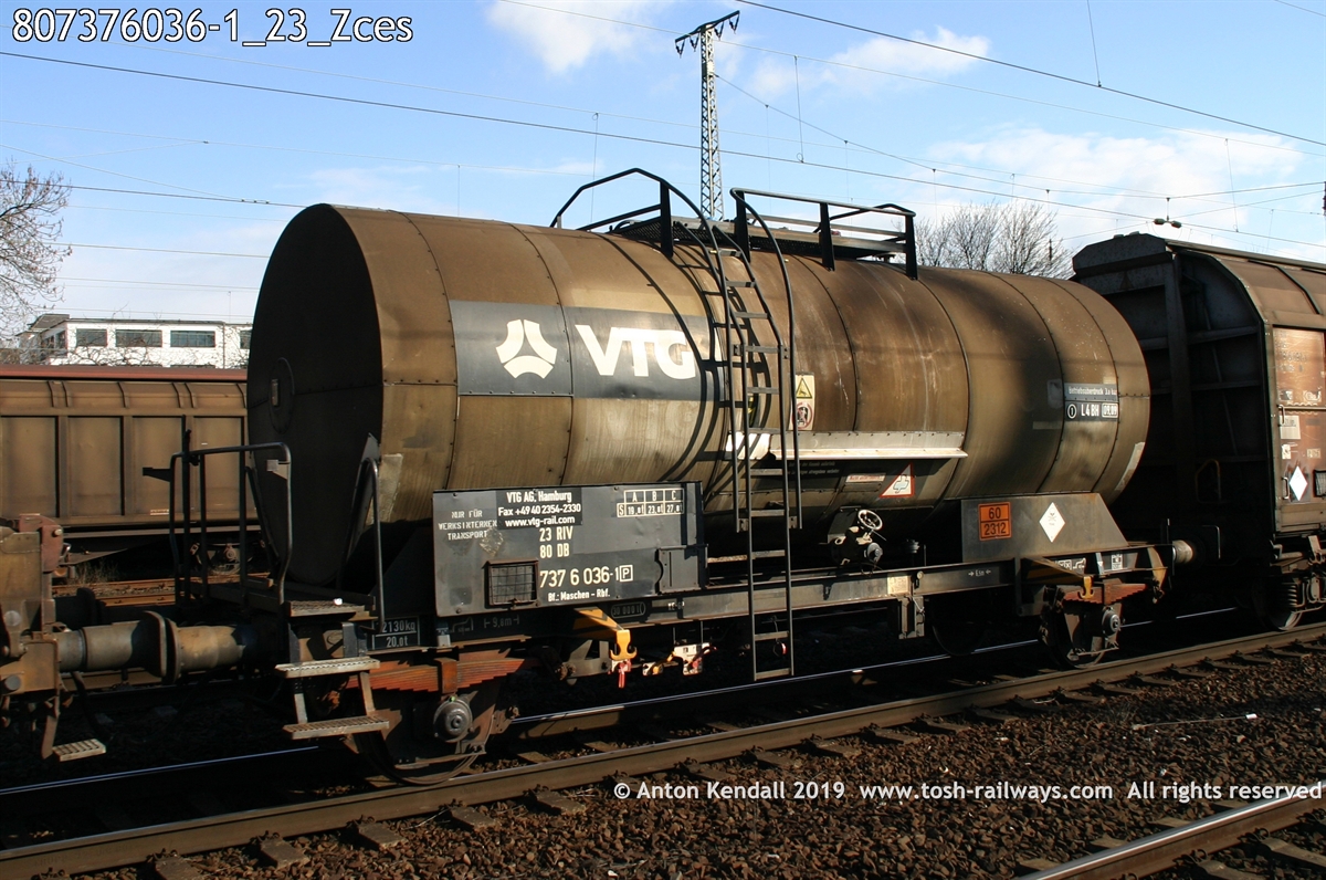 807376036-1_23_Zces.jpg